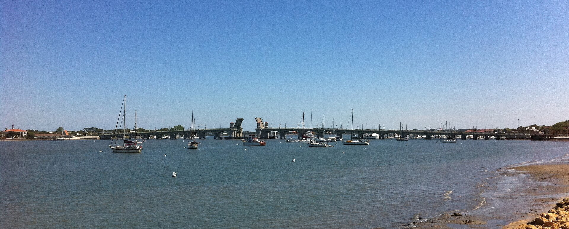Boats anchored on Matanzas Bay near the Bridge of Lions